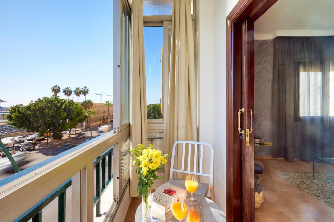 Apartamento En Centro Ciudad Con Vistas Al Mar Malaga Exterior photo