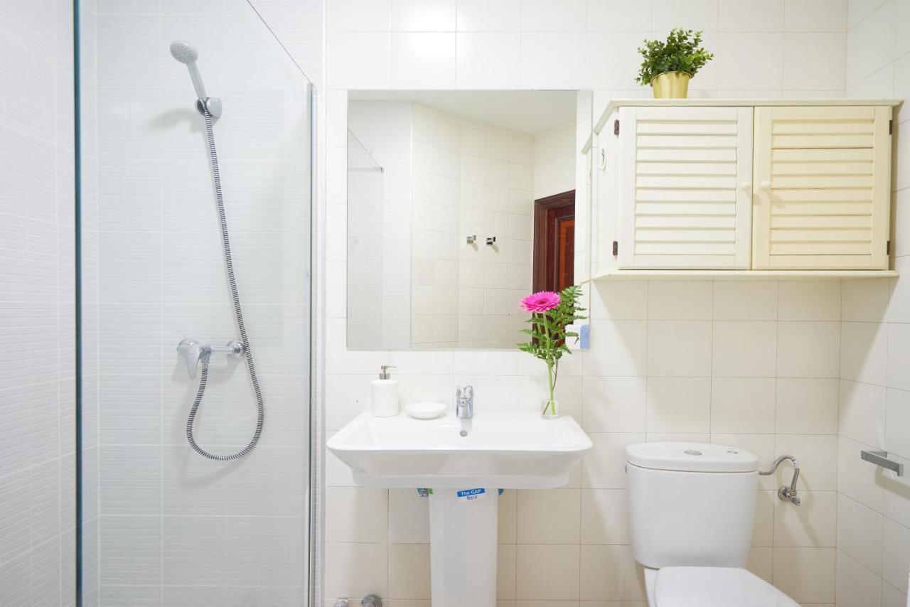 Apartamento En Centro Ciudad Con Vistas Al Mar Malaga Exterior photo
